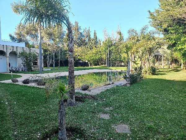 Villa Bureau à louer à Rabat Souissi