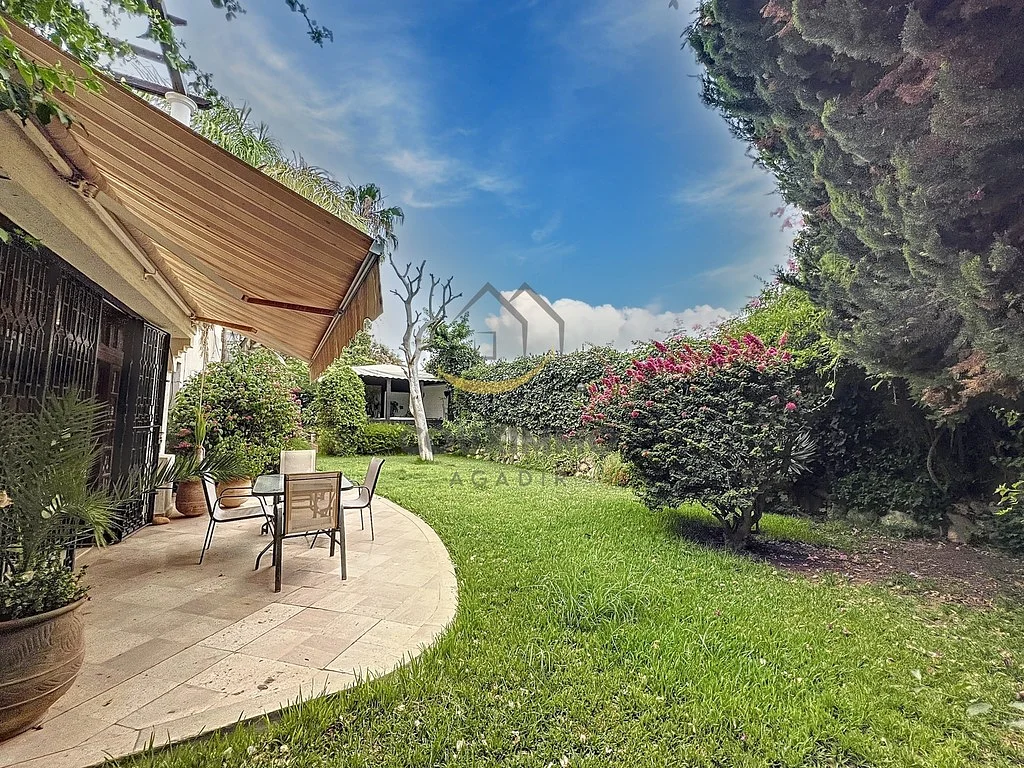 L'écrin en centre-ville - Réf V687