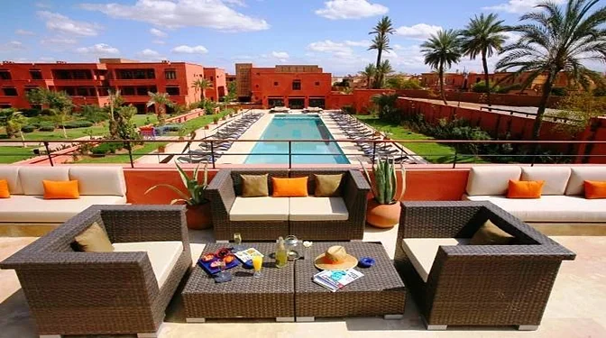 Appartement 4 ch | salon | 4.5SDB | rÃ©ception | 325m2 | 3.796.052-Dh