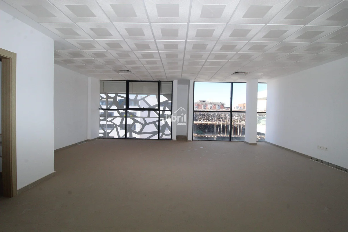 Kantoor te huur - Founty, Agadir: Perfecte locatie voor uw projecten!