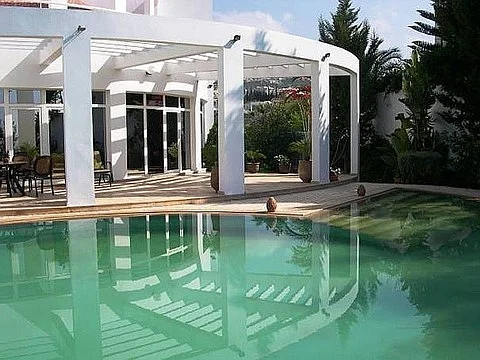 Luxe Villa met Uitzicht op de Baai