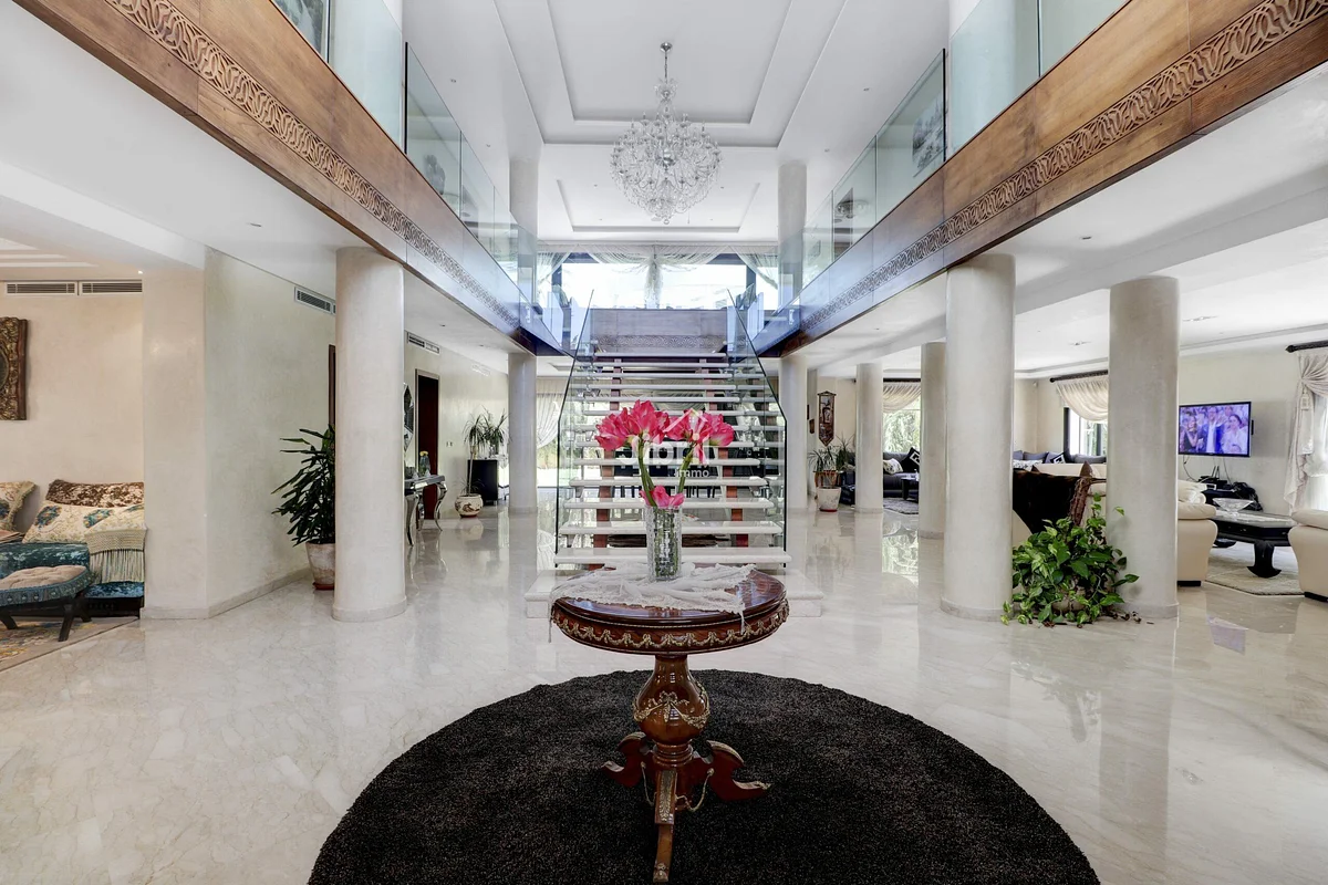 Uitzonderlijke villa te koop in Iligh Agadir