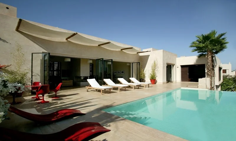 Villa de luxe sur Golf | 4 suites | piscine | parc paysager