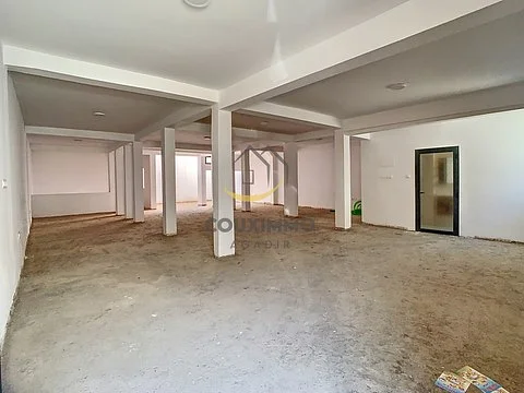 Bijzonder commercieel pand nabij Hassan II