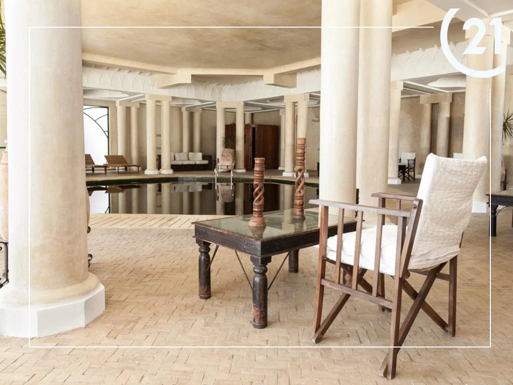 Prestigieus Kasteel – Merkala