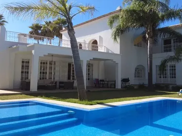 Arabesque villa met tuin in BOUBANA