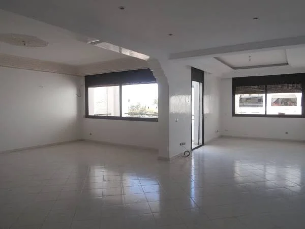 Appartement à louer Rabat, Riad.