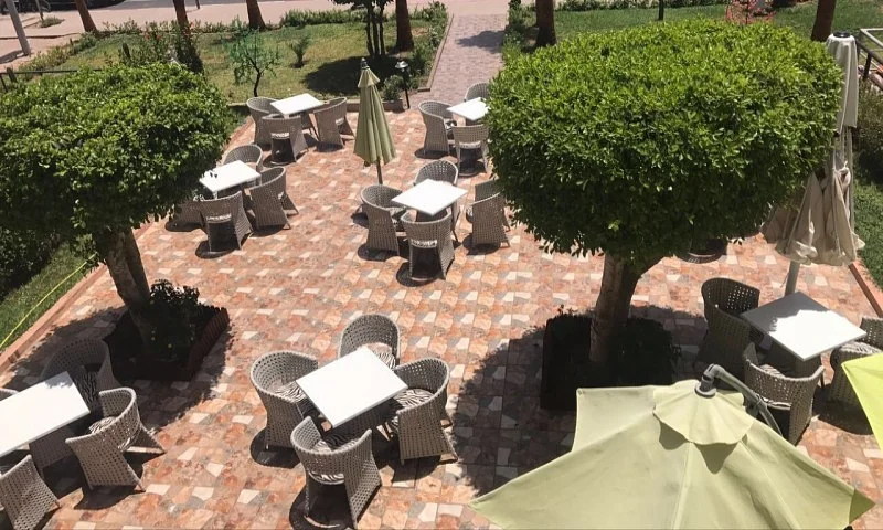 Commercieel Pand met Professionele Keuken