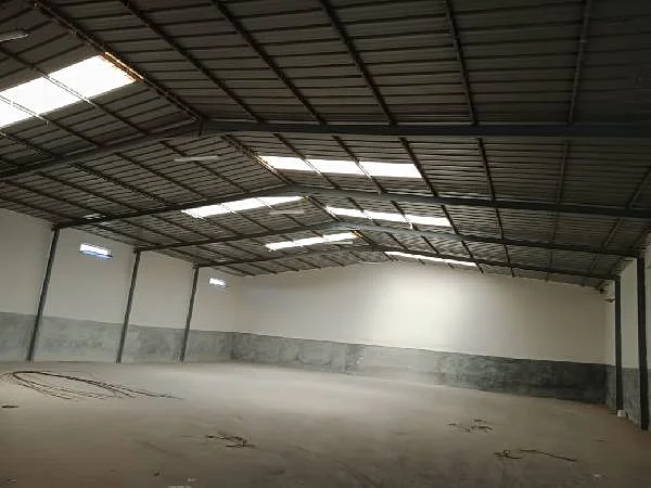 Twee commerciële ruimtes te huur in Temara, Mers Elkhir