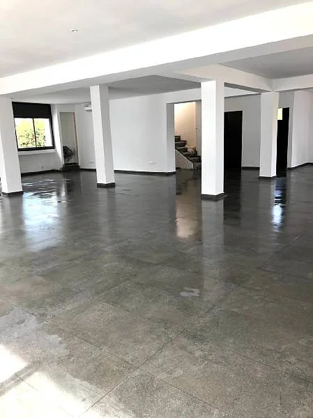 Nieuw kantoor in luxe villa te huur in Rabat