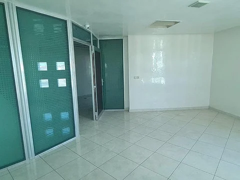 Kantoorruimtes - Ref B105