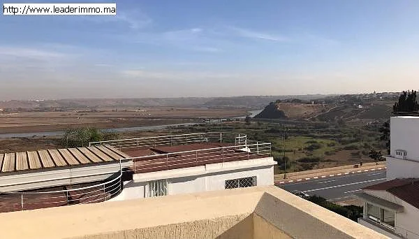 فيلا للإيجار في الرباط حي حسن مع إطلالة بانورامية