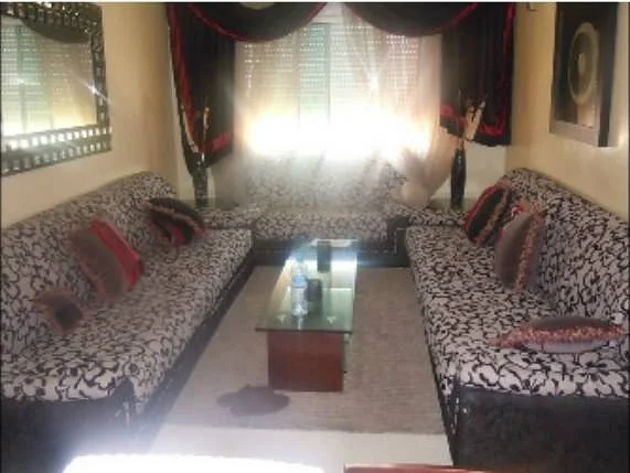 Te huur, gemeubileerd appartement met terras in Agdal, Rabat