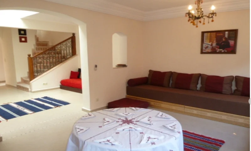 LOUE Duplex meuble | 3ch | 1salon | 1SDB  | prix : 6.200-Dhs