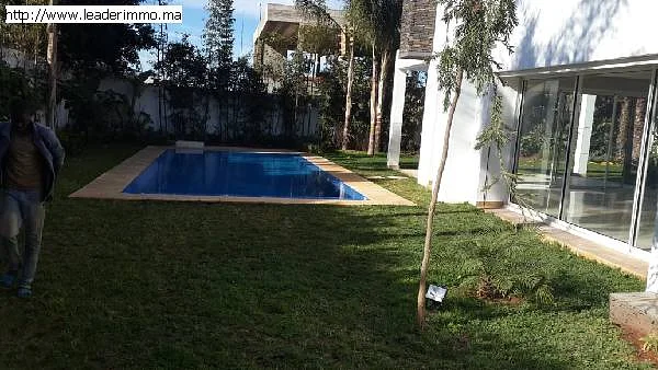 Rabat Souissi villa à louer 1000 m²