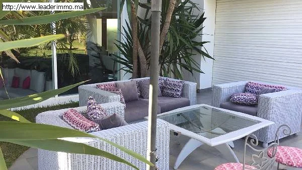 Te koop: Villa met zwembad in Rabat Route des Zaers