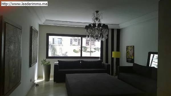 Licht appartement te koop in Casablanca Gautier