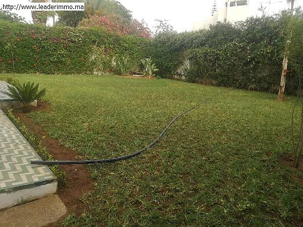 Rabat Souissi villa de 1000 m² en vente