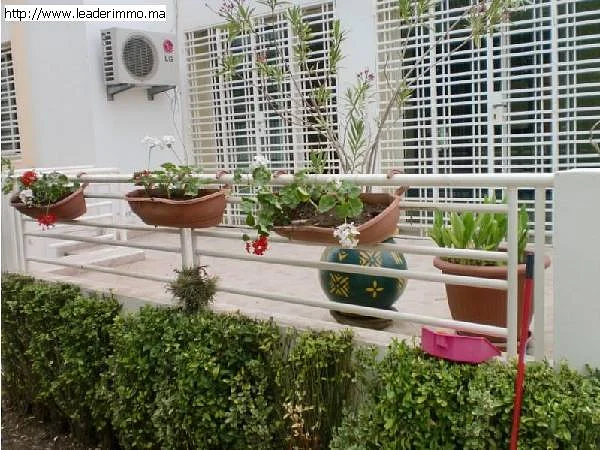 Rabat hay riad villa à louer 400 m²