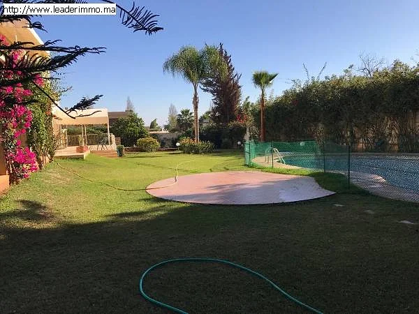 Te huur: Luxueuze villa met zwembad in Rabat ONEP