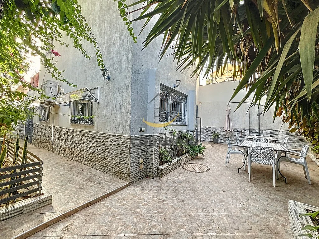 Volledig gemeubileerd appartement met terras in Agadir | Domio.ma