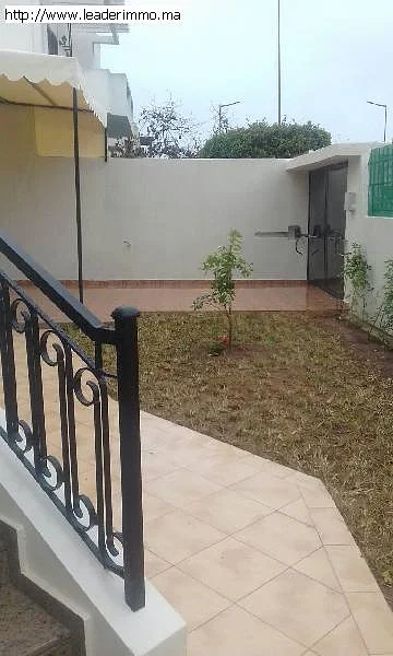 Te Huur: Villa met Tuin in Rabat Hay Riad