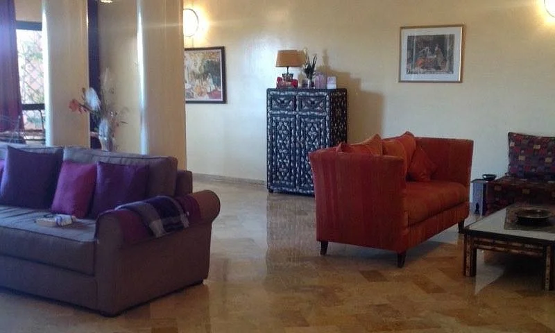 Te Huur Gemeubileerd Appartement met Terras | Domio.ma