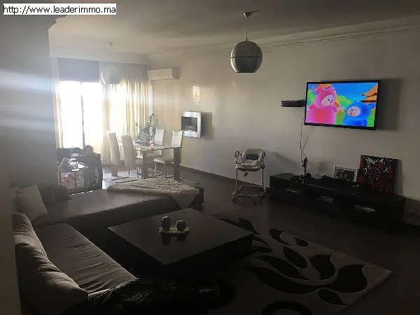 Appartement te koop in Rabat Haut Agdal met terras | Domio.ma