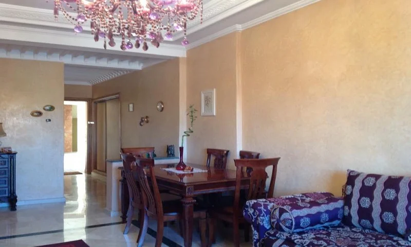 Gemeubeld Appartement met Balkon en Zwembad | Domio.ma