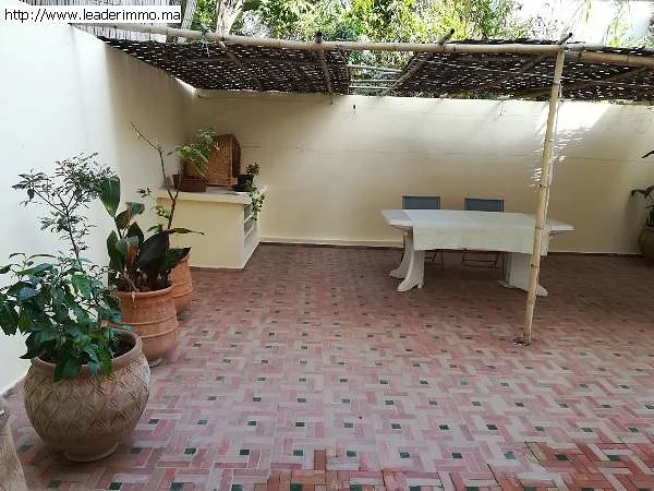 Appartement te huur in Agdal, Rabat met grote binnenplaats