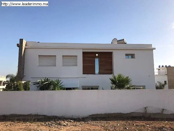 Témara  A vendre villa 460 m²