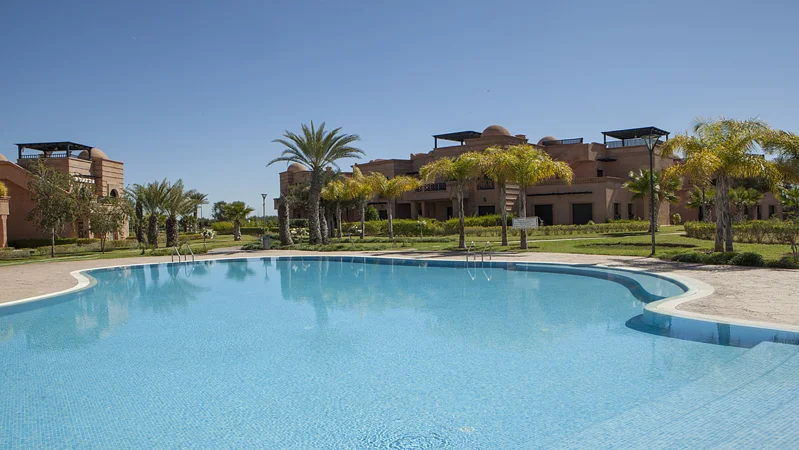 فيلا مفروشة للإيجار مع حديقة وتراس في مراكش | Domio.ma