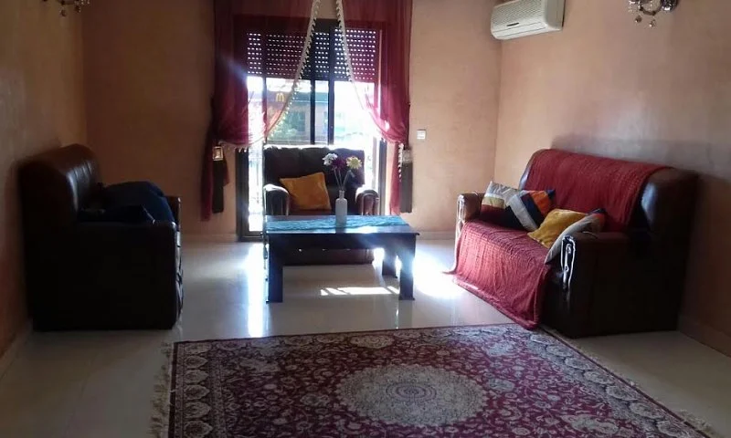Gerenoveerd Appartement met Balkon in Marrakech | Domio.ma