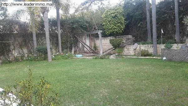 Luxueuze villa in Rabat Pinède te huur