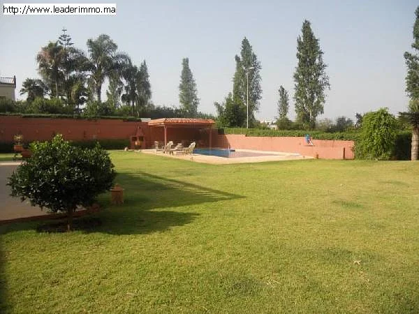 Villa met Zwembad in Rabat ONEP Te Koop