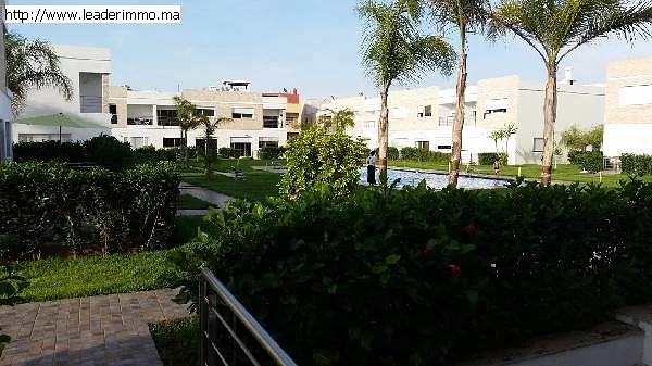 Rabat Harhoura  Triplex à louer