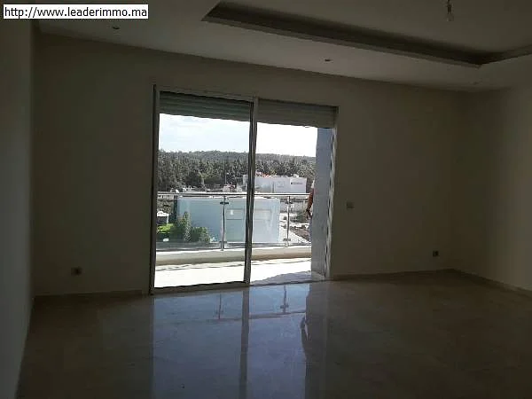 Te Huur Hoogwaardig Appartement in Rabat Préstigia