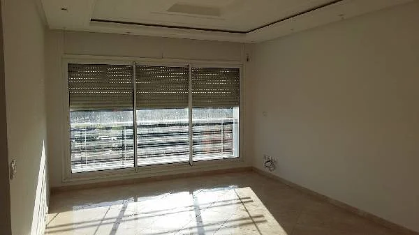 Rabat centre ville  Bureau en location