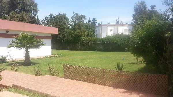 فيلا للإيجار في الرباط - حي السويسي