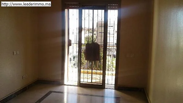 Te huur luxe appartement in Hay Ryad.