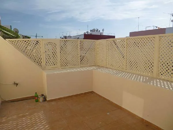 استوديو للإيجار في الرباط - أغدال