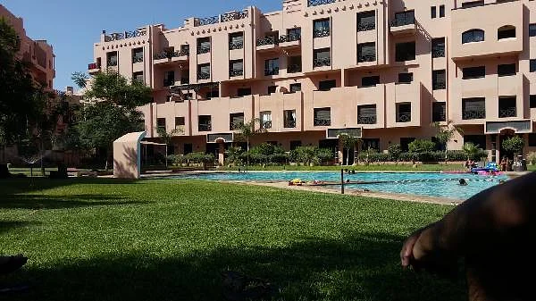 Appartement te Huur met Uitzicht op Zwembad in Marrakech