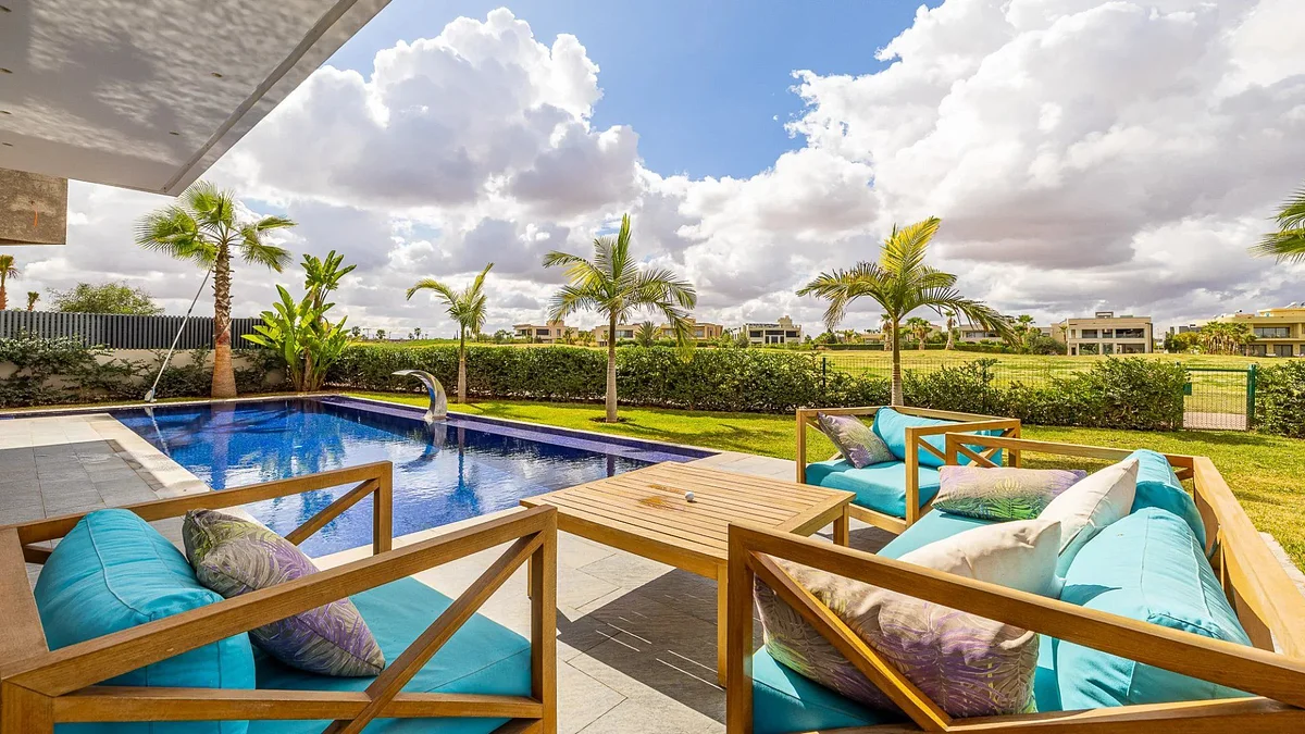 فيلا فايلوس