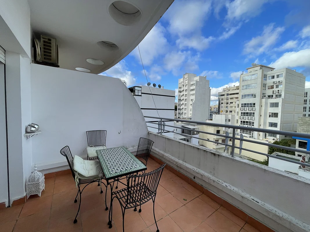 شقة للبيع في وسط المدينة