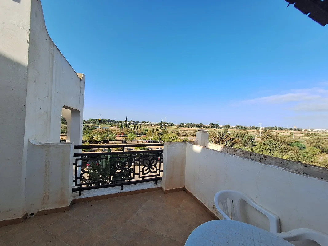 دوبلكس مفروش للبيع في مارينا السعيدية