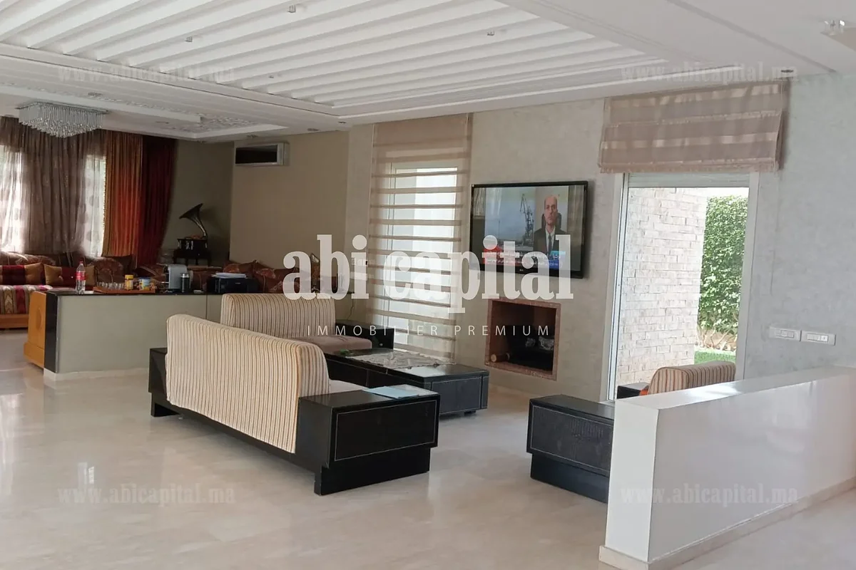 Villa with Pool in El Menzeh, Rabat