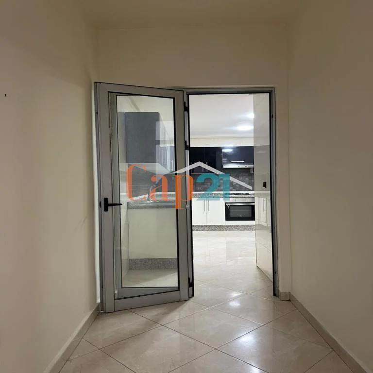 Appartement vide à louer à Ibria