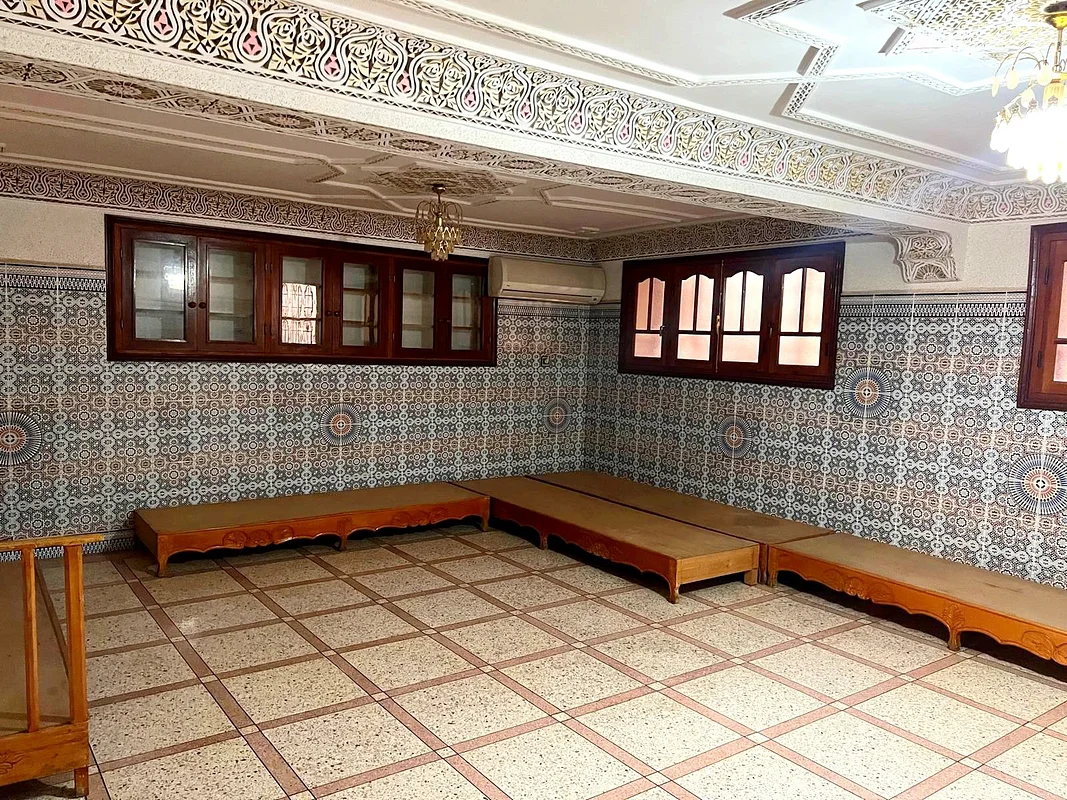 Te koop: Villa met tuin in Oujda