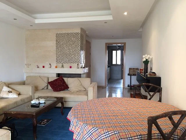 Nieuw Appartement met Groot Terras in Bouknadel