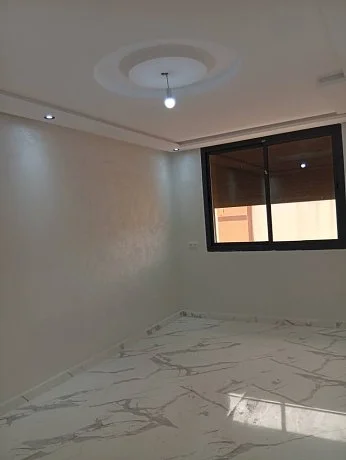 Modern Apartment for Sale in Quiet Nador Neighborhood